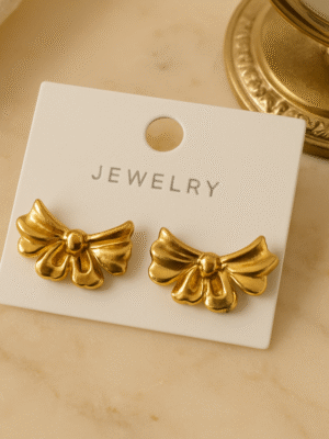 Golden Belle Bows Stud